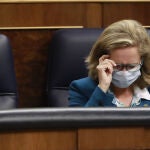 La vicepresidenta económica, Nadia Calviño, ayer, en la sesión de control al Gobierno en el Congreso de los Diputados￼
