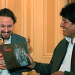 Pablo Iglesias y Evo Morales en La Paz Bolivia en 2017.