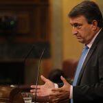 El portavoz del PNV, Aitor Esteban, interviene en el pleno celebrado este jueves en el Congreso tras la comparecencia del ministro de Sanidad, Salvador Illa, para informar acerca de la declaración del estado de alarma en Madrid.