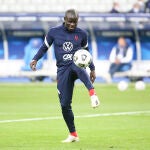Kanté, centrocampista de Fracia y entre los favoritos para ganar el Balón de Oro