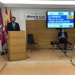 El consejero de Fomento y Medio Ambiente, Juan Carlos Suárez-Quiñones, interviene en la jornada sobre despoblación organizada por el Club de Prensa Diario de León