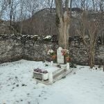 Tumba de Teresa, en Bausen, la única en este cementerio