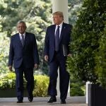 Donald Trump con Andrés Manuel López Obrador en la Casa Blanca en una foto de archivo