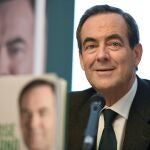 AME2641. MADRID (ESPAÑA), 20/10/2020.- Fotografía de archivo fechada el 19 de noviembre de 2019 de José Bono durante la rueda de prensa de presentación de su libro "Se levanta la sesión" en Madrid (España).