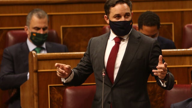 El presidente de Vox, Santiago Abascal, interviene en el pleno en el que se debate la moción de censura planteada por Vox