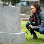 Katie Holmes protagoniza "El secreto"