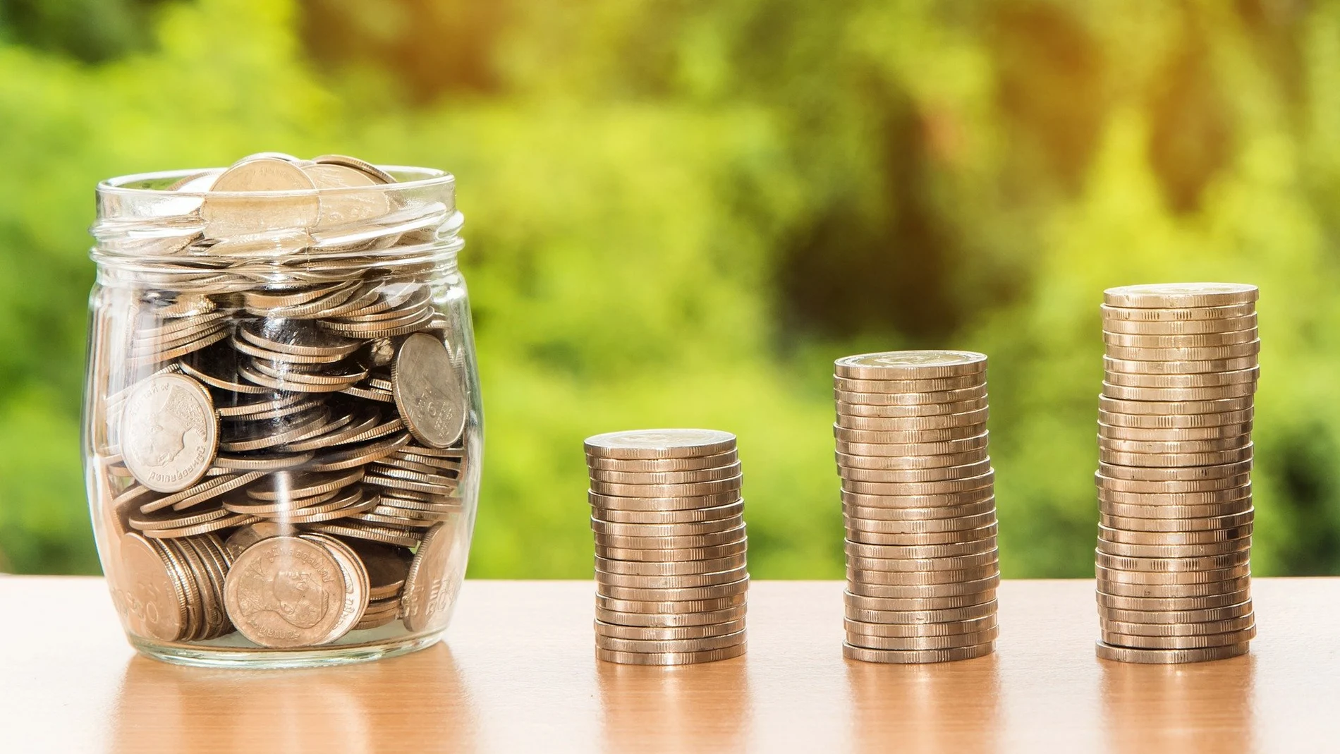 Tener unos gastos elevados durante algunos meses, no podría realizarse en muchos casos sin un ahorro previo