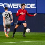 Ander Capa frente a Osasuna.