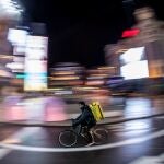Un repartidor de Glovo en Madrid