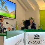Entrevista al presidente de la Junta, Alfonso Fernández Mañueco, en el Programa "Más de uno" de Onda Cero, con Carlos Alsina