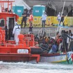 Salvamento Marítimo tras rescatar a un cayuco a 37 kilómetros al sur de Gran Canaria el pasado 2 de noviembre