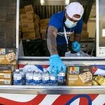 Los servicios de comida y bebida a domicilio, así como las ventas de marihuana, registraron niveles muy altos de demanda