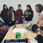 Jóvenes participantes en un taller dentro del programa Talent Girl que llega este año a todas las provincias de la Comunidad