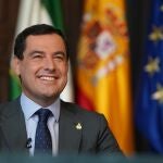 Juanma Moreno, presidente de la Junta de Andalucía, durante un acto esta mañana
