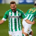 Sergio Canales con el Betis.