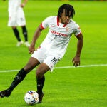 Jules Koundé con el Sevilla.