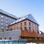 El hotel fue construido en 2009.