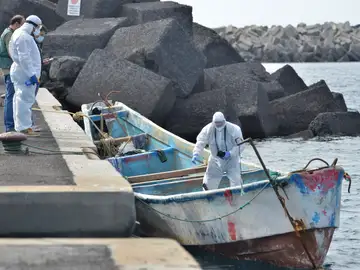 Foto de archivo de un cayuco Foto de archivo de un cayuco