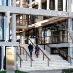 La Ciudad BBVA, sede corporativa del Grupo Banco Bilbao Vizcaya Argentaria en España