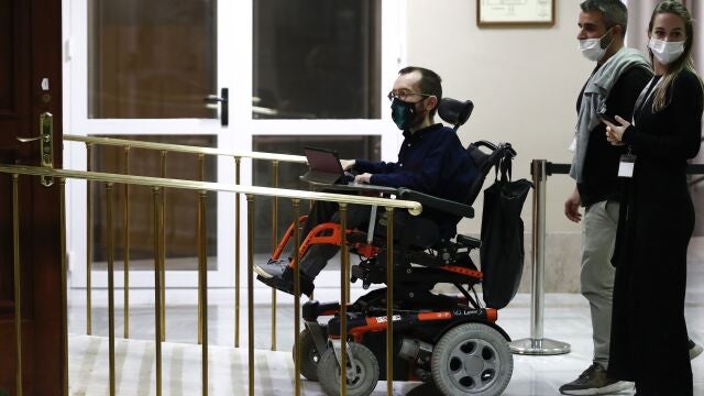 El portavoz de Unidas Podemos, Pablo Echenique, recurrirá la sentencia que le condena por intromisión en el derecho al honor de un asesinado