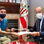 Unai Núñez renueva con el Athletic hasta 2025 sin cláusula de rescisión