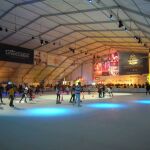 La pista de hielo que ocupaba plaza Cataluña hasta la llegada de Colau
