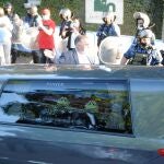 El traslado del cuerpo sin vida de Maradona desde la Plaza de Mayo al cementerio