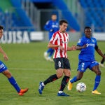 Mikel Vesga con el Athletic.