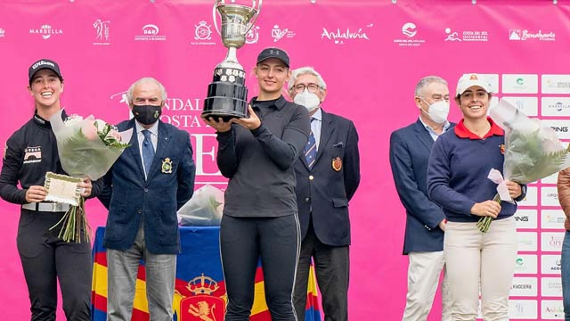 Emily Pedersen y Nuria Iturrioz, en el Open de España