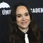 Elliot Page durante la premiere de "The Umbrella Academy", la serie de Netflix en la que interpreta a Vanya Hargreeves