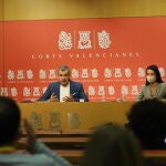Toni Cantó, portavoz del Ciudadanos en Les Corts Valencianes, junto a la diputada Ruth Merino