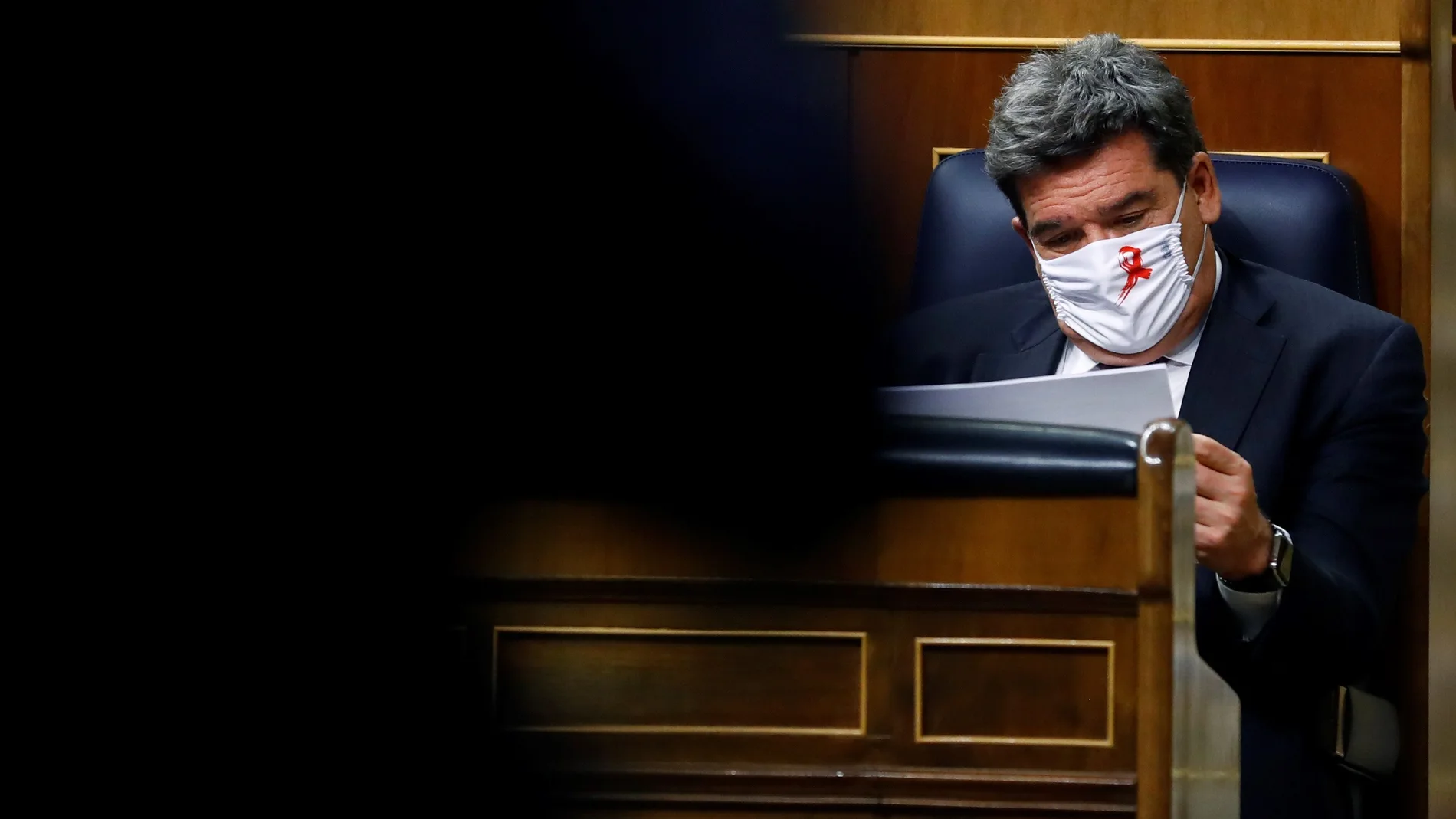 El ministro de Seguridad Social, José Luis Escrivá, durante el debate del proyecto de presupuestos generales del Estado para 2021 en el Congreso