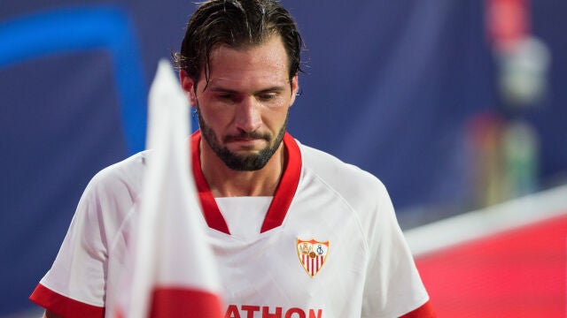 Franco "Mudo" Vázquez con el Sevilla.