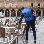 En el sector servicios es donde más bajó el paro en Castilla y León