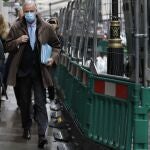 El negociador jefe de la UE, Michel Barnier, ayer, a su llegada a las negociaciones en Londres