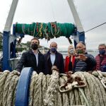 El lÍder del PP, Pablo Casado ha visitado a las cofrafías de pescadores junto al presidente del PPC, Alberto Fernández en Roses (Girona)