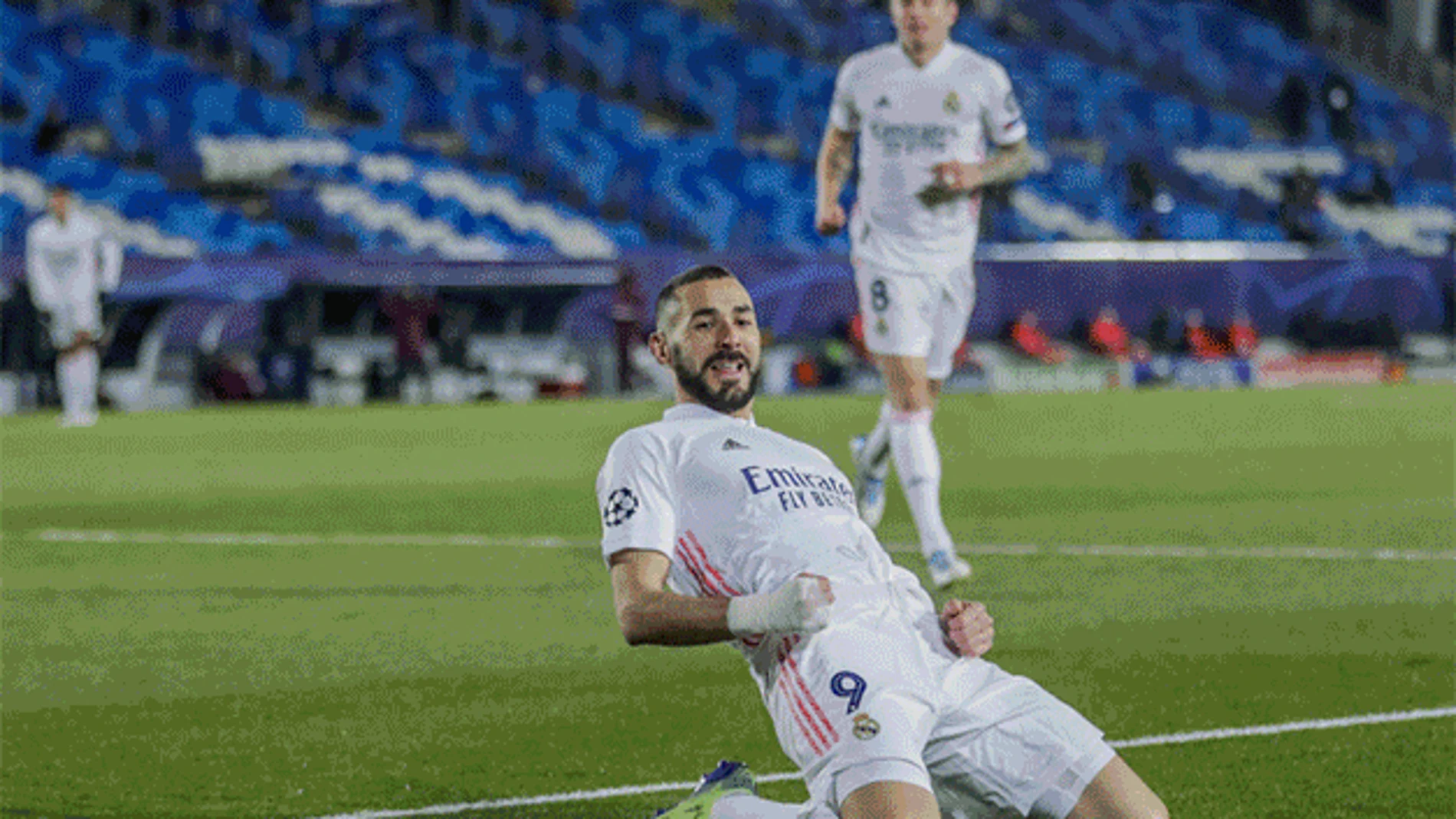 El Real Madrid saca su mejor cara en el partido más importante. Impresionante partido de Luka Modric. A su alrededor giró todo el equipo, que pasa a octavos como primero.