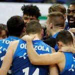 Los jugadores del Acunsa GBC celebran su victoria ante el Morabanc Andorra