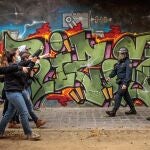 Imagen del desalojo del "Casal Social Okupado de L’Horta", en el barrio valenciano de Benimaclet