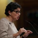 La ministra de Asuntos Exteriores, Arancha González Laya, inerviene durante el pleno del Congreso