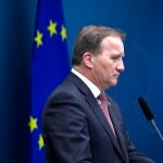 El primer ministro sueco, el socialdemócrata Stefan Löfven, en la rueda de prensa del 18 de diciembre en la que pidió evitar los centros comerciales