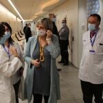 La consellera de Salud, Alba Vergés, durante una visita al Hospital Vall d'Hebron. HOSPITAL VALL D'HEBRON