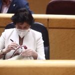 La ministra de Educación, Isabel Celaá, durante el pleno del Senado
