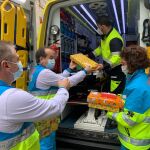 Trabajadores del 112 donan juguetes a los niños tutelados por la Comunidad de Madrid