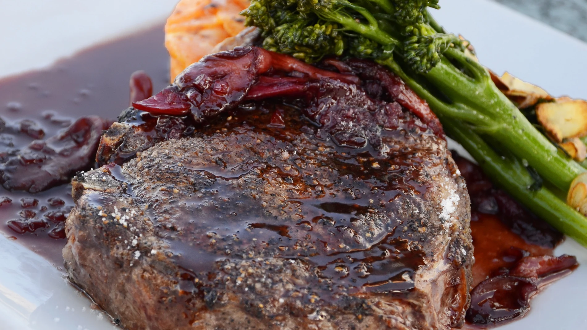 En la imagen, un filete de wagyu.