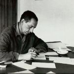 Miguel Delibes siempre respondía de su puño y letra a todas las cartas que recibía
