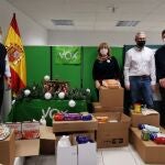 Vox Valladolid recoge más de 1.500 kilos de alimentos y productos de higiene para los más necesitados