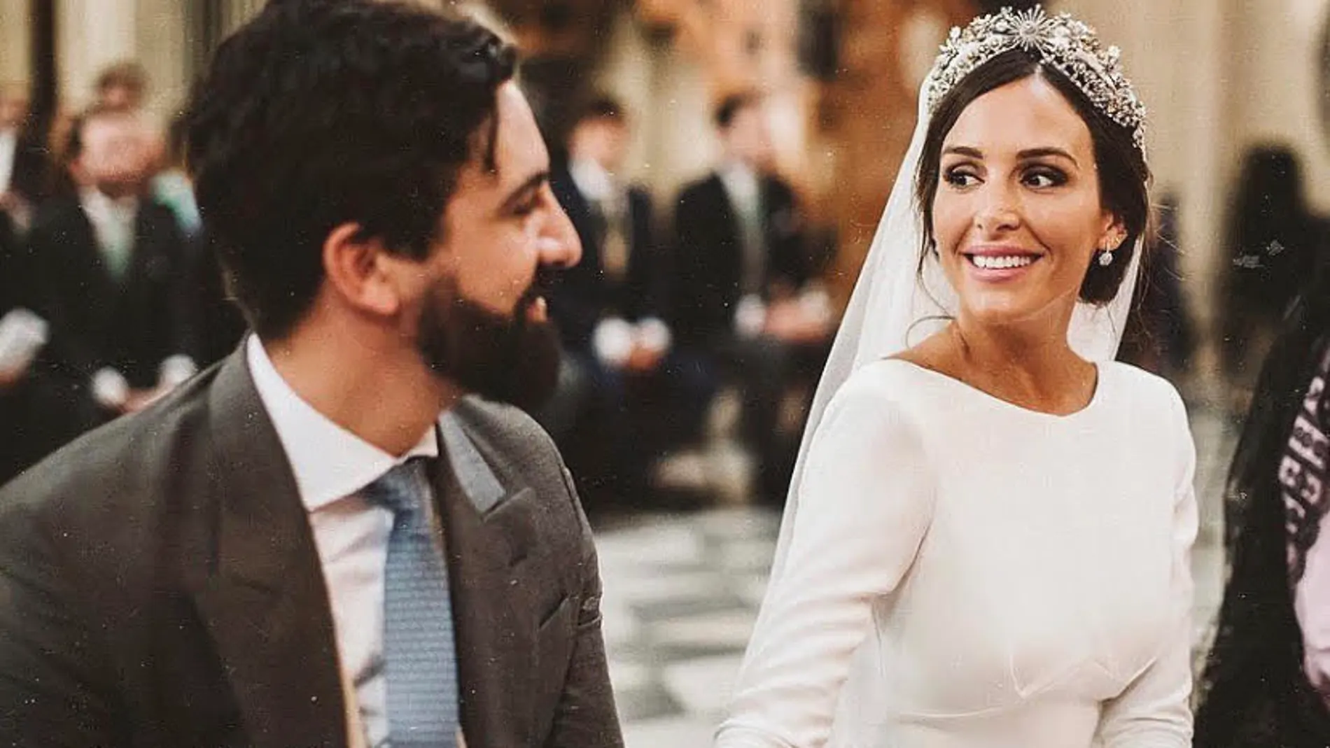 Rocío Osorno en su boda con el senador de Vox Jacobo Robatto.