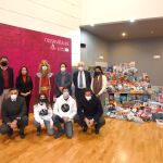 Presentación de los juguetes recogidos por la Acción Social de la ROSS