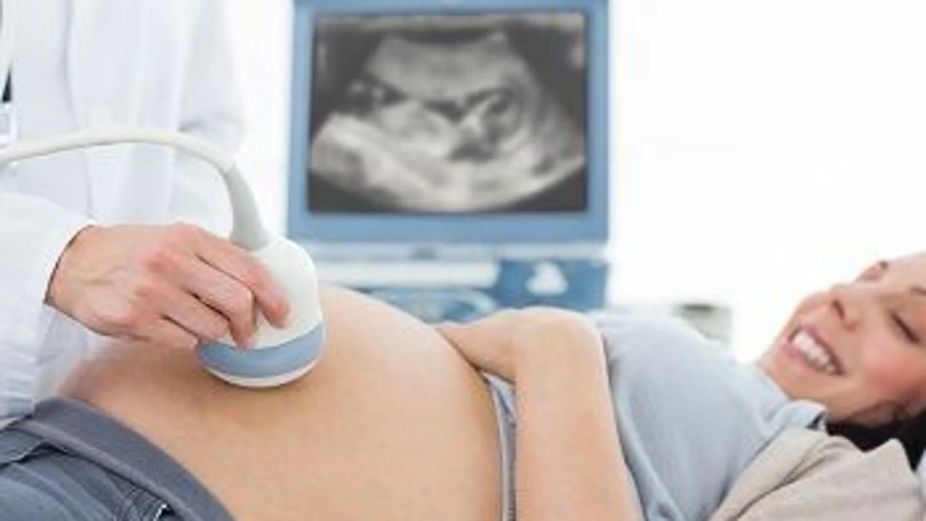 Según los doctores Jan Tesarik y Raquel Mendoza-Tesarik, la mejor opción, es asegurar la fertilidad antes de un posible contagio, criopreservando óvulos, espermatozoides o embriones.